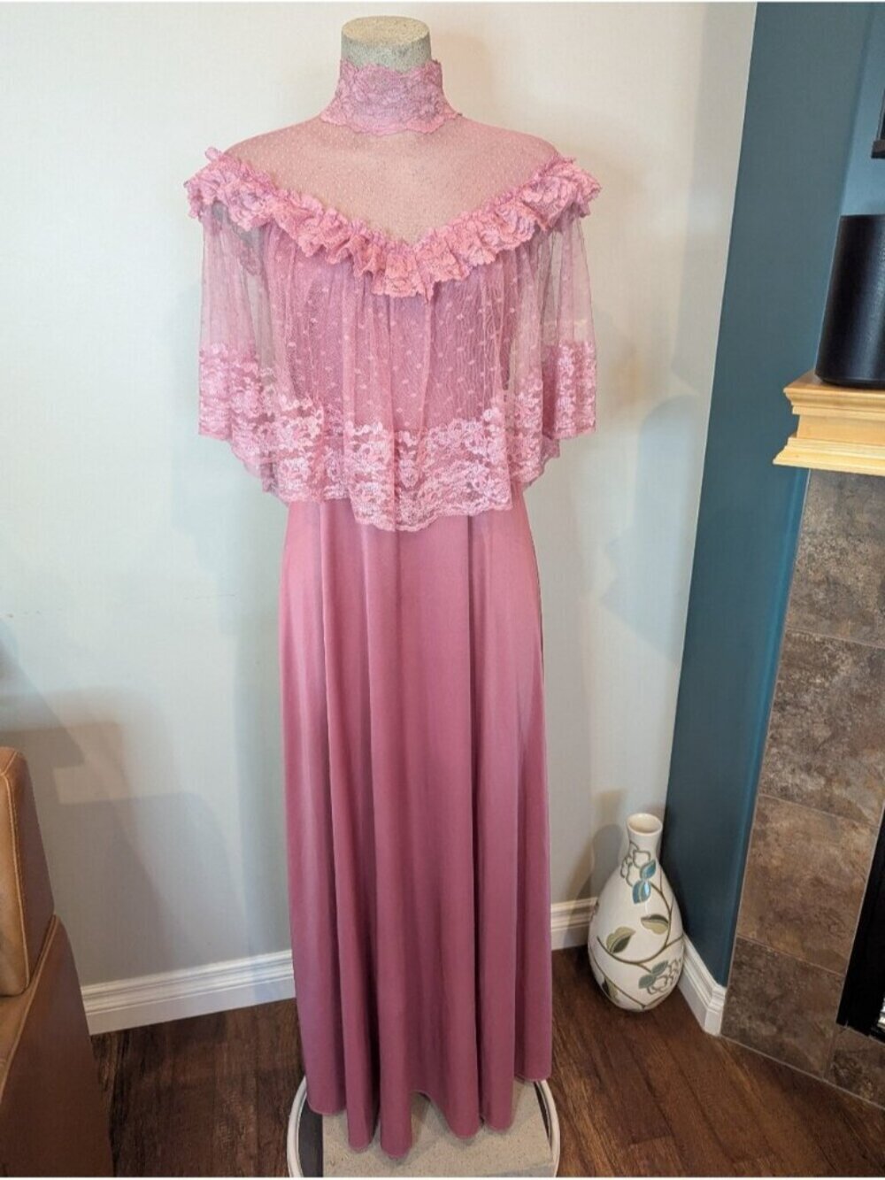 Vintage 70s romantic prairie Prom, party maxi dress Lace bodice Pink Size 13/14